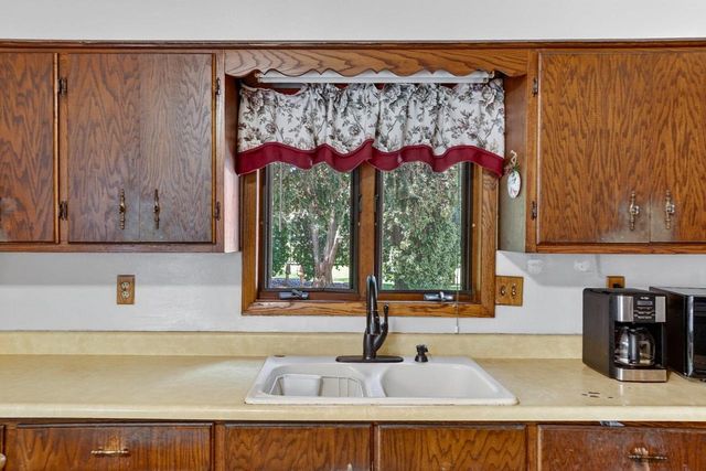 415 N High Street, Randolph, WI 53956