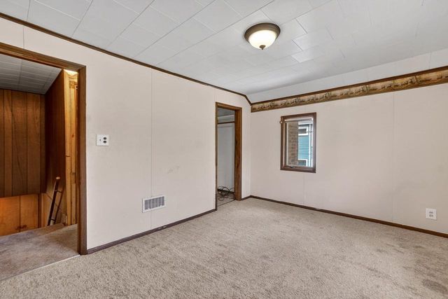 415 N High Street, Randolph, WI 53956