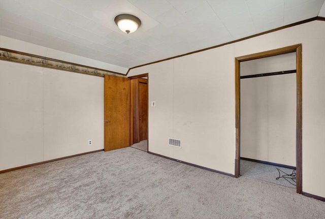 415 N High Street, Randolph, WI 53956
