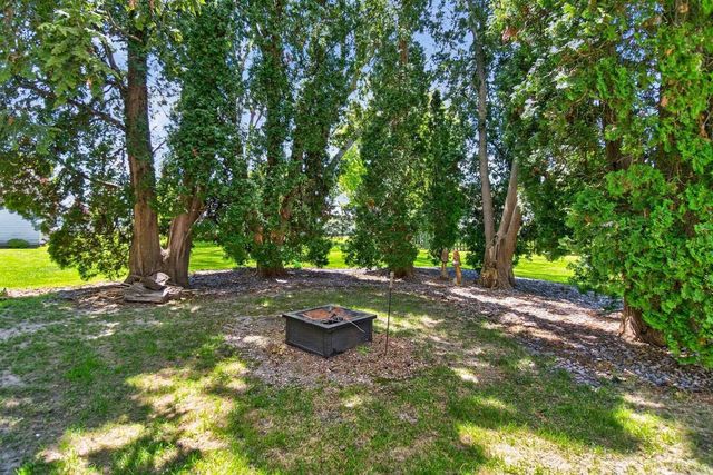 415 N High Street, Randolph, WI 53956