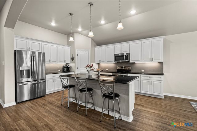 1918 Rustic Manor Drive, Temple, TX 76502