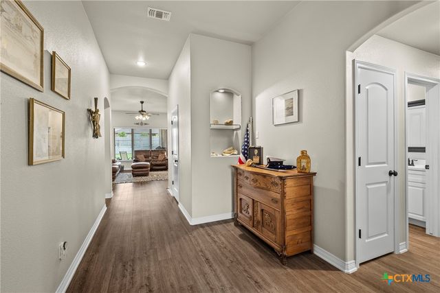 1918 Rustic Manor Drive, Temple, TX 76502