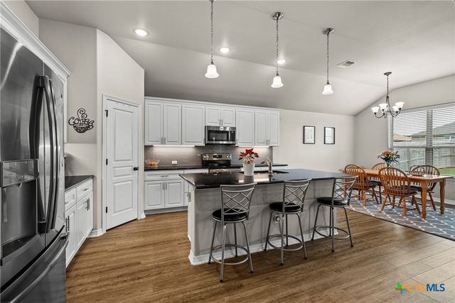 1918 Rustic Manor Drive, Temple, TX 76502