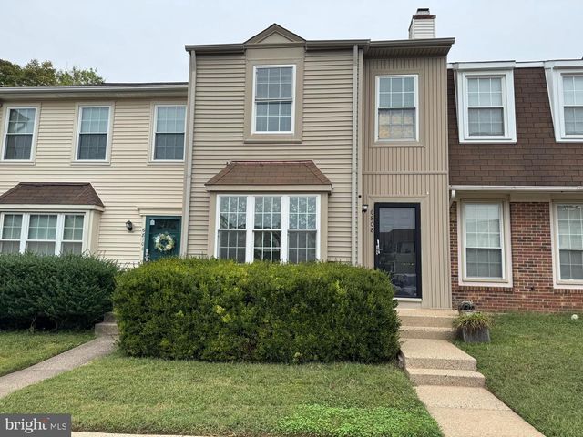 6808 COTTINGHAM LN, Centreville, VA 20121