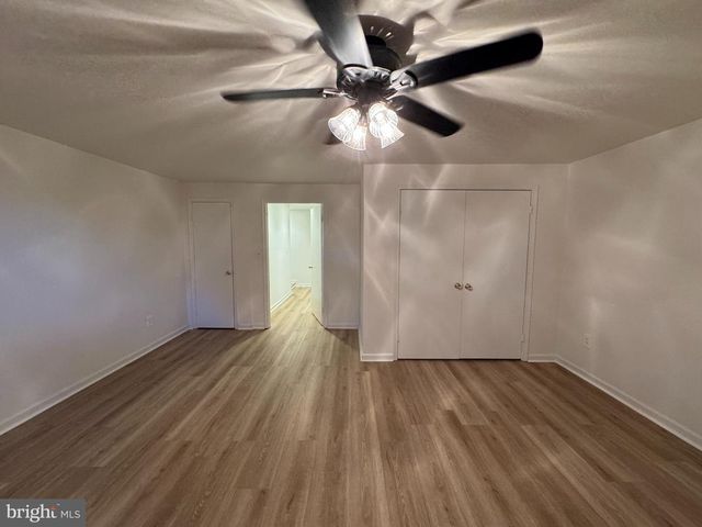 6808 COTTINGHAM LN, Centreville, VA 20121