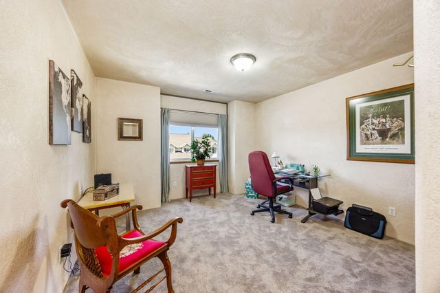 31 Wildwood Drive, Eagle Point, OR 97524