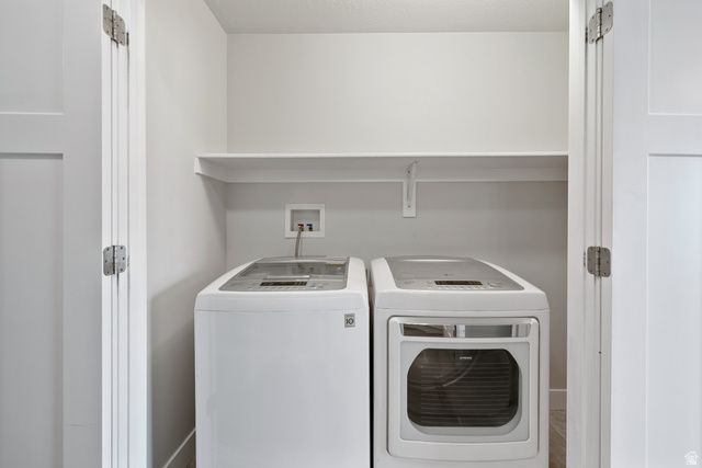 397 E TRACTOR DR, Midvale, UT 84047