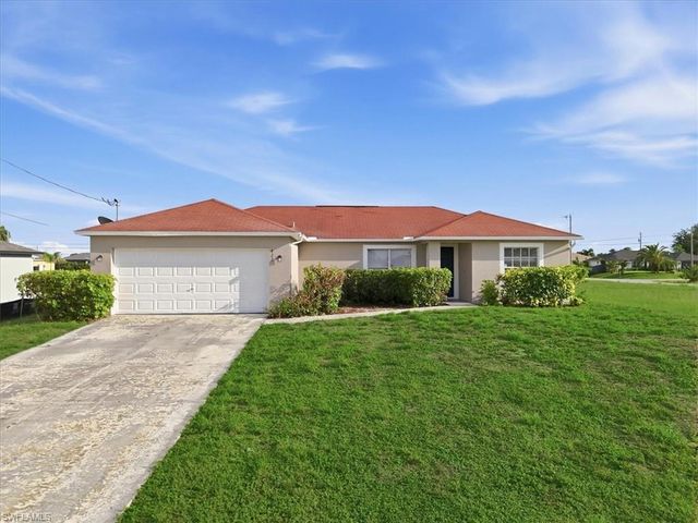 422 NW 11th TER, Cape Coral, FL 33993