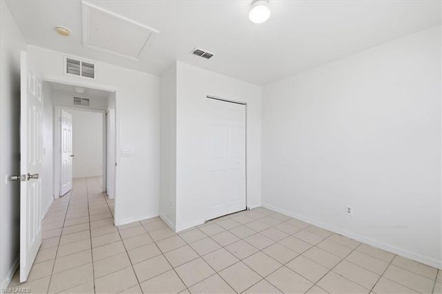 422 NW 11th TER, Cape Coral, FL 33993