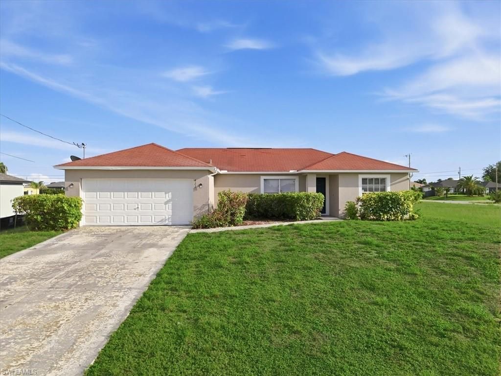 422 NW 11th TER, CAPE CORAL, FL 33993 — photo 2