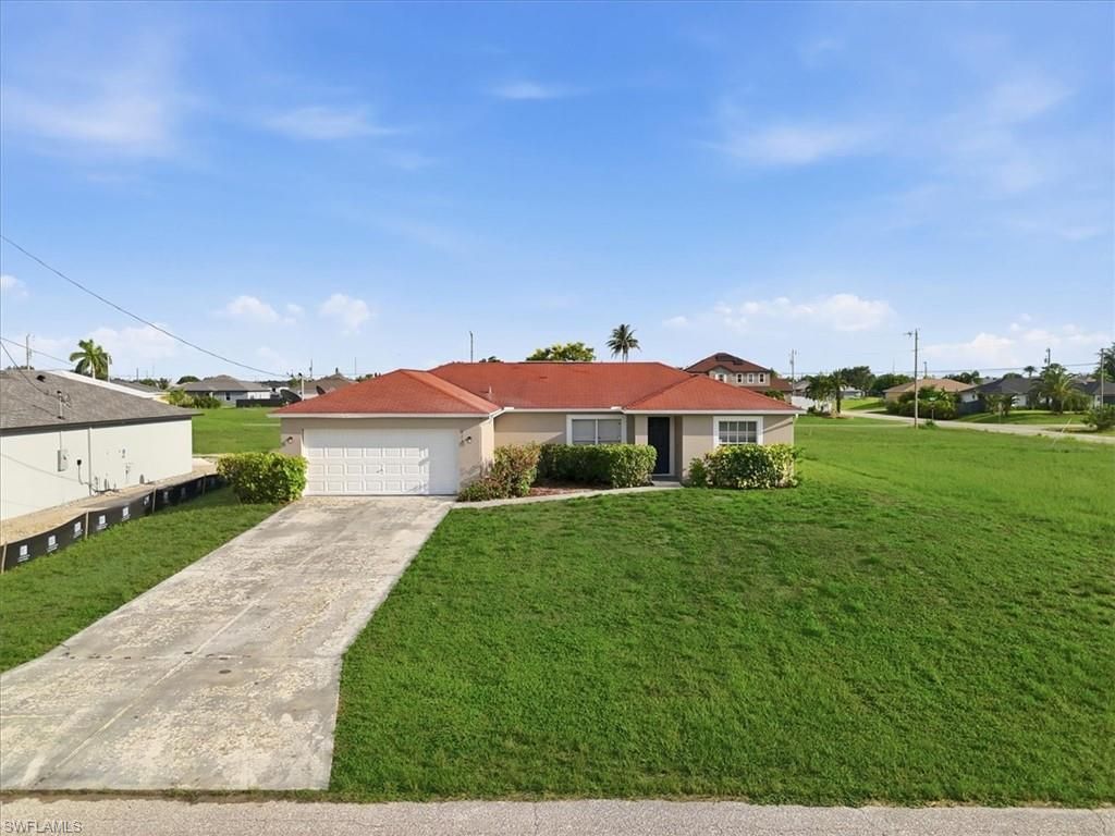 422 NW 11th TER, CAPE CORAL, FL 33993 — photo 3
