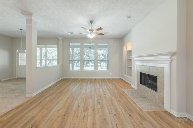 5010 Oxbow Circle E, Fulshear, TX 77441