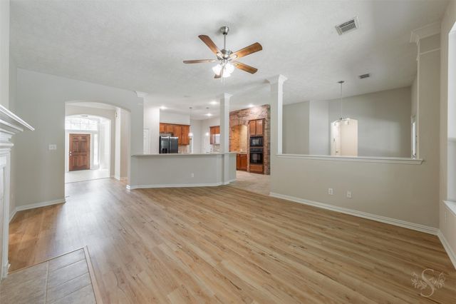 5010 Oxbow Circle E, Fulshear, TX 77441