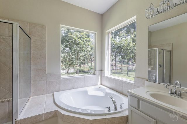 5010 Oxbow Circle E, Fulshear, TX 77441