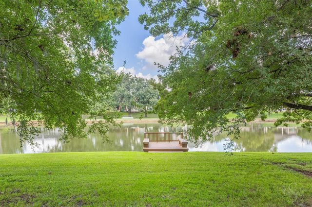 5010 Oxbow Circle E, Fulshear, TX 77441