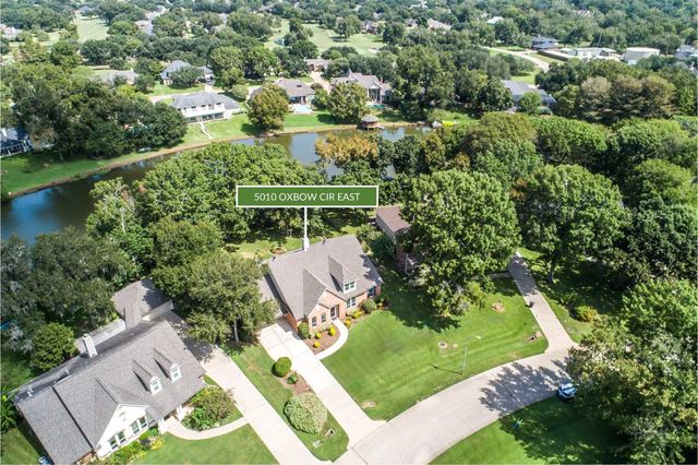 5010 Oxbow Circle E, Fulshear, TX 77441