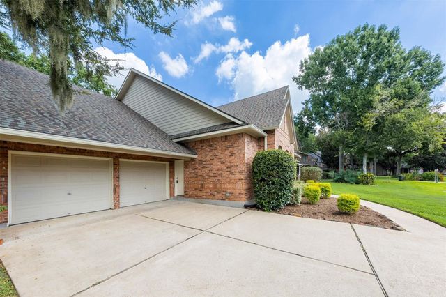 5010 Oxbow Circle E, Fulshear, TX 77441