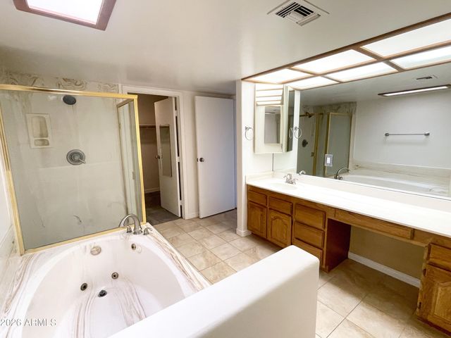 3030 N Hayden Road 27, Scottsdale, AZ 85251