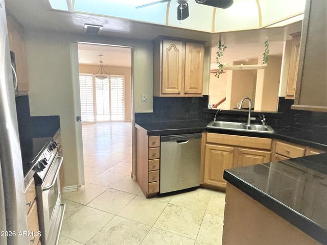 3030 N Hayden Road 27, Scottsdale, AZ 85251