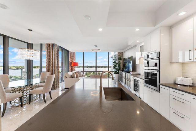 1 Water Club Way 603, North Palm Beach, FL 33408