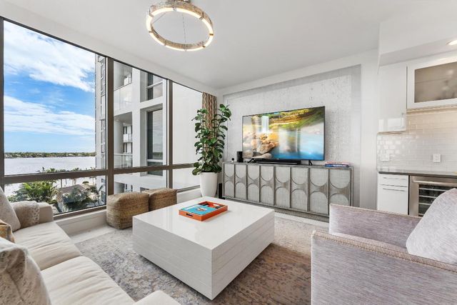 1 Water Club Way 603, North Palm Beach, FL 33408