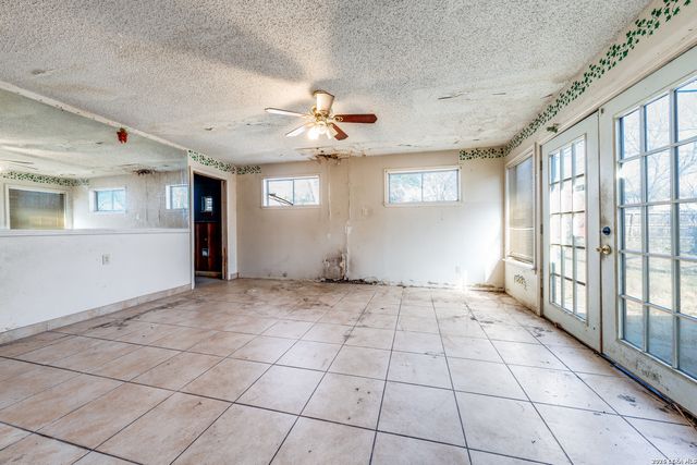 611 Basswood, San Antonio, TX 78213