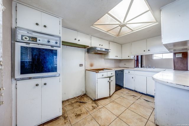 611 Basswood, San Antonio, TX 78213