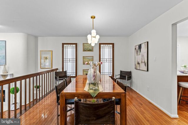 9943 GREAT OAKS WAY, Fairfax, VA 22030