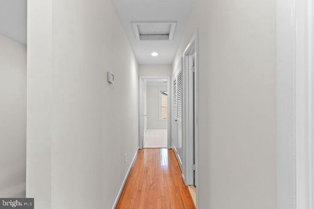 9943 GREAT OAKS WAY, Fairfax, VA 22030