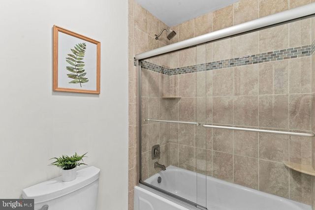 9943 GREAT OAKS WAY, Fairfax, VA 22030