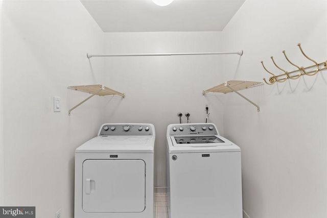 9943 GREAT OAKS WAY, Fairfax, VA 22030