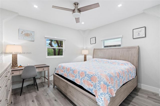 25 N Blackwater Ln, Key Largo, FL 33037