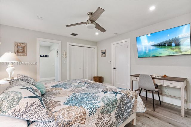 25 N Blackwater Ln, Key Largo, FL 33037