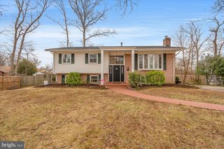 4003 WESTGATE DR, Alexandria, VA 22309