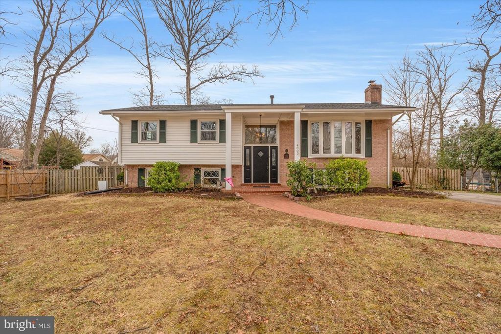 4003 WESTGATE DR, Alexandria, VA 22309
