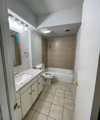 11417 N MAY D, Oklahoma City, OK 73120