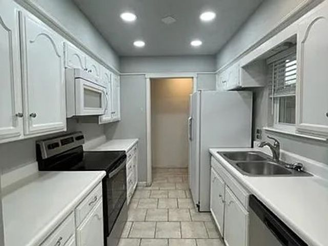 11417 N MAY D, Oklahoma City, OK 73120
