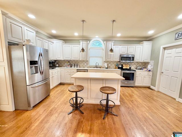 900 TIMBERLINE CIRCLE, Calera, AL 35040