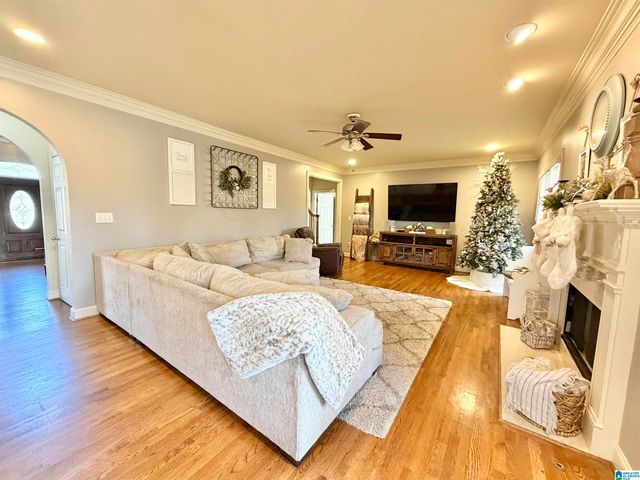 900 TIMBERLINE CIRCLE, Calera, AL 35040