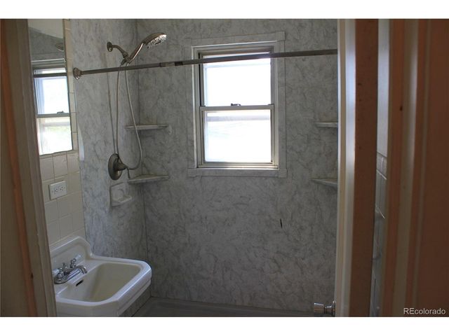 111 S 9th Ave, Brighton, CO 80601