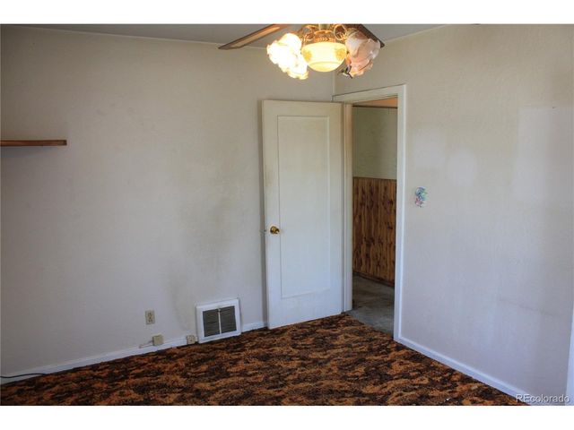 111 S 9th Ave, Brighton, CO 80601
