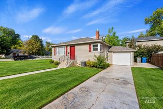 1104 E Dewey Avenue, Nampa, ID 83686