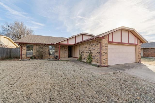 2708 Greenfield Drive, Edmond, OK 73012