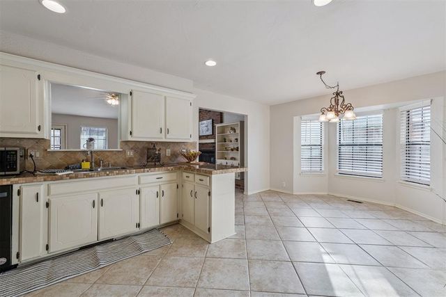 2708 Greenfield Drive, Edmond, OK 73012