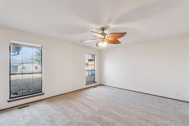 2708 Greenfield Drive, Edmond, OK 73012