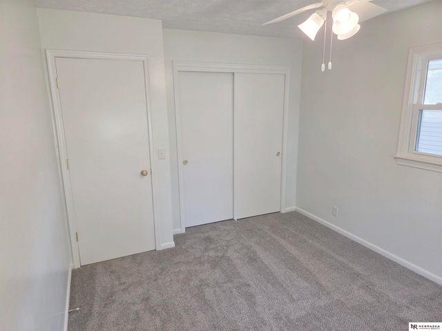 5012 S 94 Street, Omaha, NE 68127