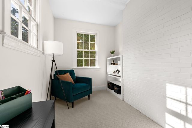 31 Rock Creek Drive, Greenville, SC 29605