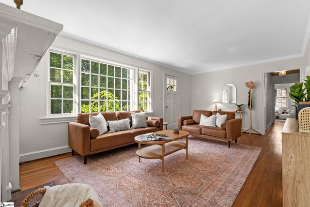 31 Rock Creek Drive, Greenville, SC 29605