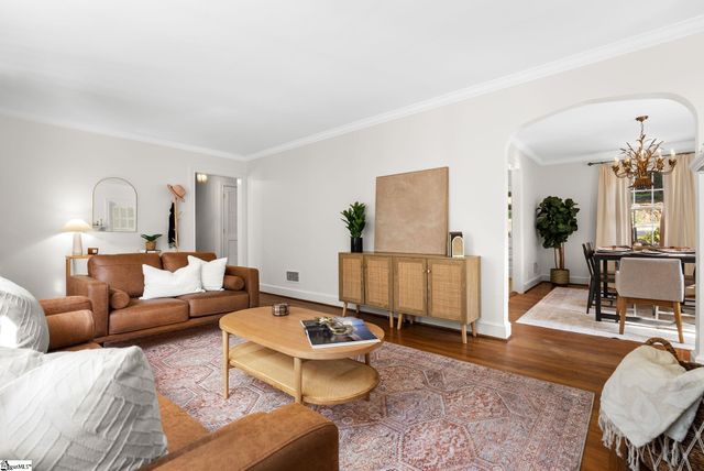 31 Rock Creek Drive, Greenville, SC 29605