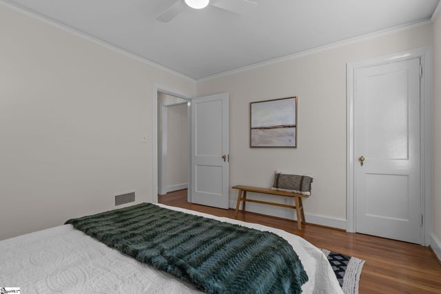 31 Rock Creek Drive, Greenville, SC 29605